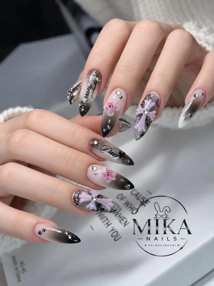 ネイル アートネイル チークネイル ドット フットネイル フレンチネイル ハンドネイル ハンドケア ちみ ちゃん mikaのネイルデザイン