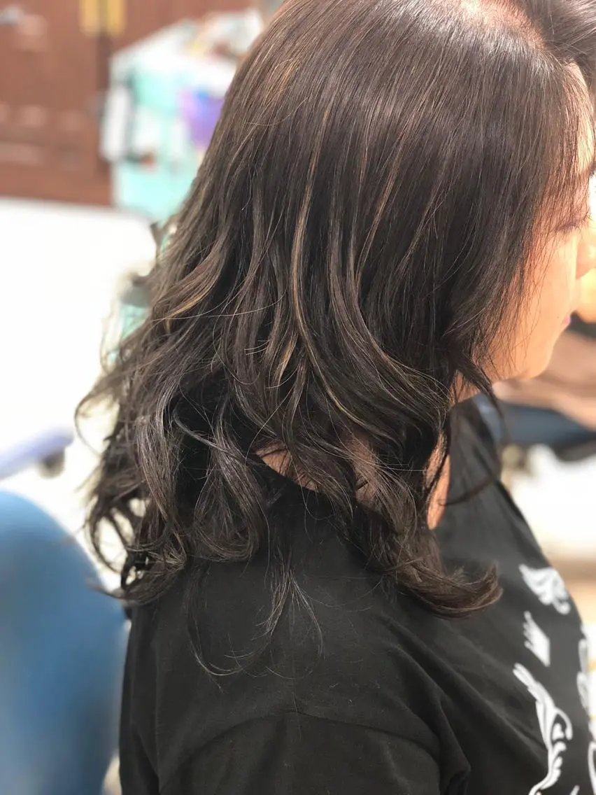 ロング dealers カルロスのヘアスタイル
