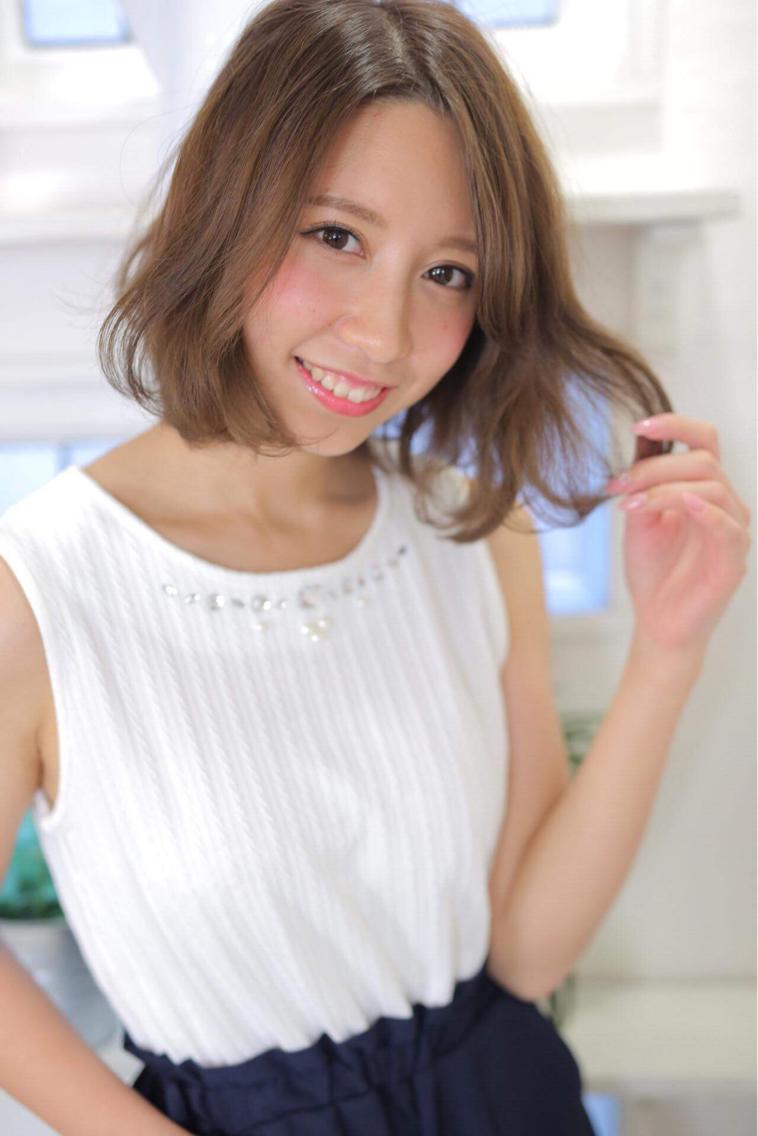 ショート カット ヘアカラー トリートメント 小川 海のヘアスタイル