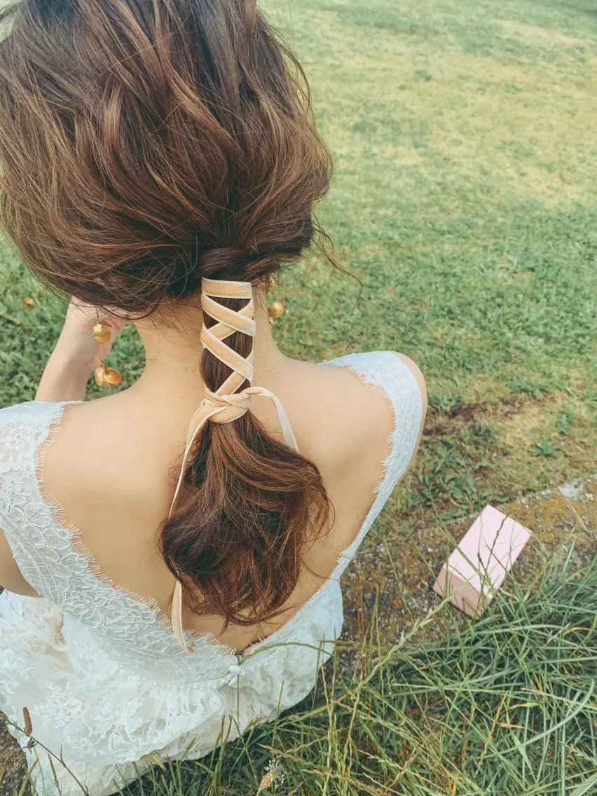 ロング ヘアアレンジ 結婚式・ブライダル 𝗦𝗢 -スオ- HAZUKIのマツエク・マツパデザイン
