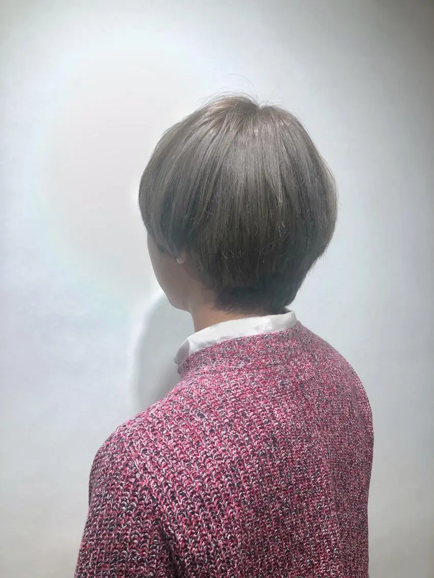 カラー メンズ 中野 竜介のヘアスタイル