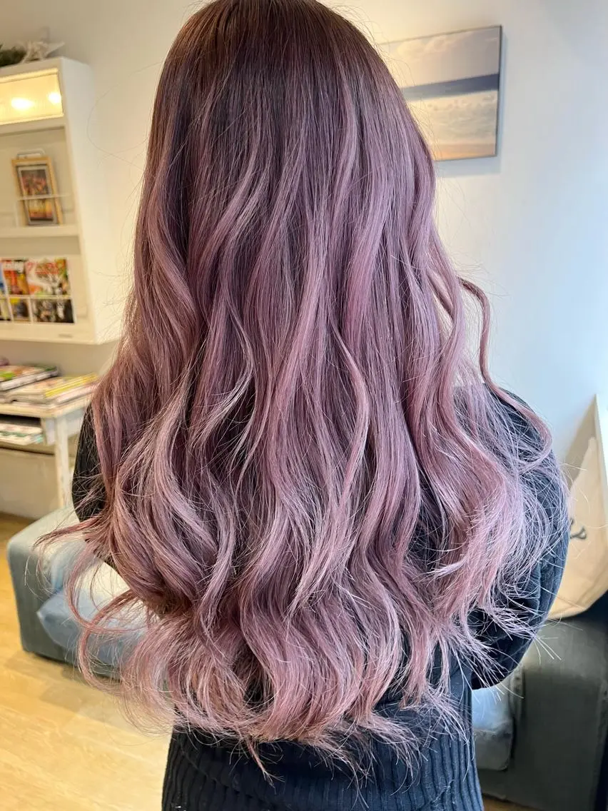 ロング ピンクラベンダー ヘアカラー トリートメント 渋谷ハイトーン/ デザインカラー阿部のヘアスタイル