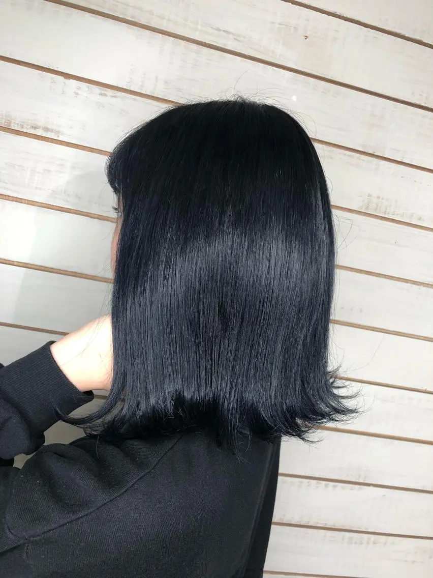ミディアム カラー ブルーカラー ネイビーカラー カット ヘアカラー トリートメント 🧡艶髪/エクステ 🫧🧡YUKI❄️のヘアスタイル