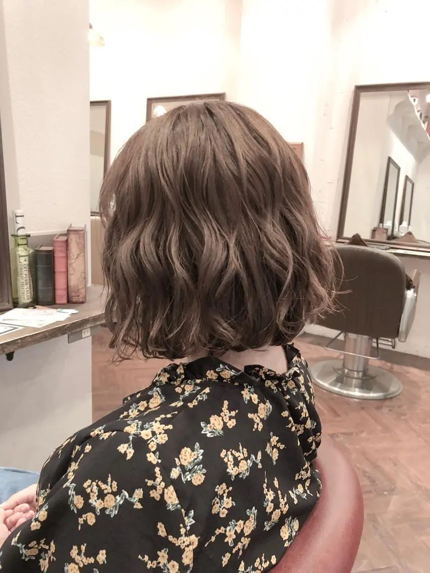 ショート カラー ヘアアレンジ ブラウンカラー ヘアカラー いしだ みさきのヘアスタイル