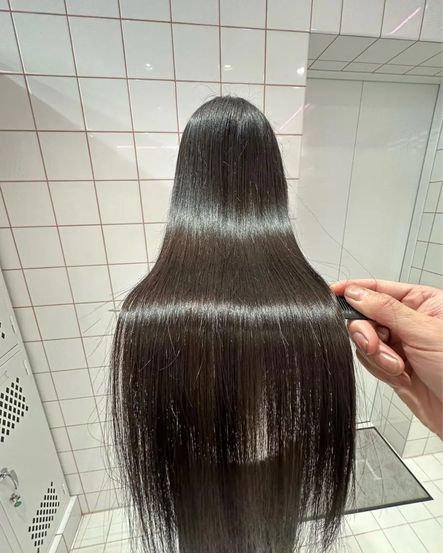 ロング トリートメント 酸熱トリートメント カット ヘアカラー トリートメント ✨縮毛矯正✨レイヤー ホウダカズヒロのヘアスタイル