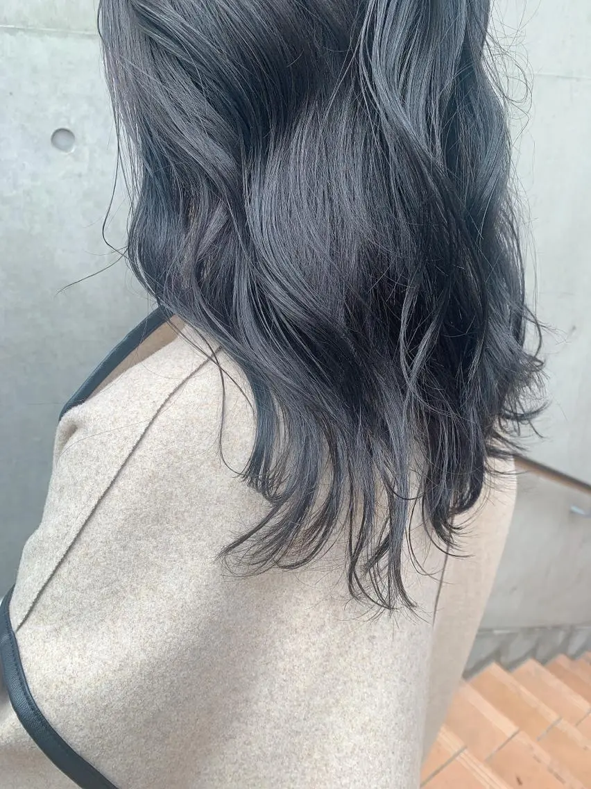 ミディアム カラー Tamagawa Sakiのヘアスタイル