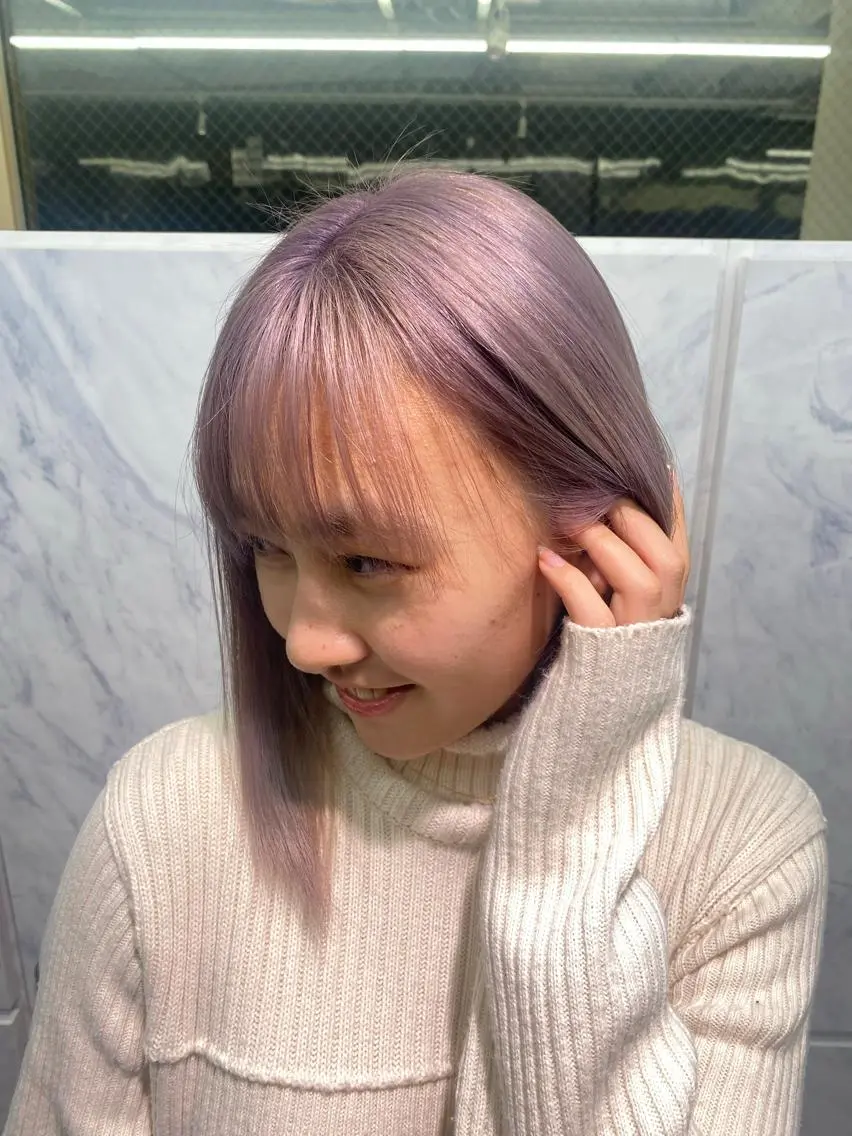 ミディアム ヘアカラー ハイトーン&髪質改善 &韓国エクステ🤎のヘアスタイル