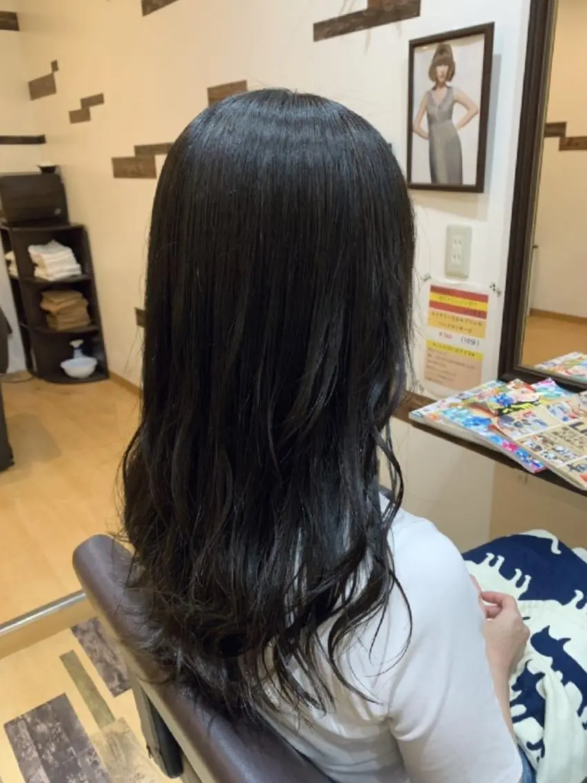 ロング カラー サトウ シューイチのヘアスタイル