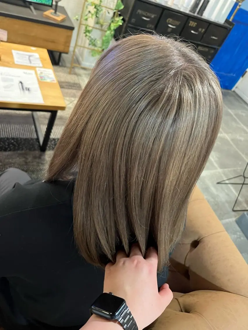 ミディアム カラー ベージュカラー ブリーチ フォギーベージュ 🫟メンズスタイル 特化型マナ🫟のヘアスタイル