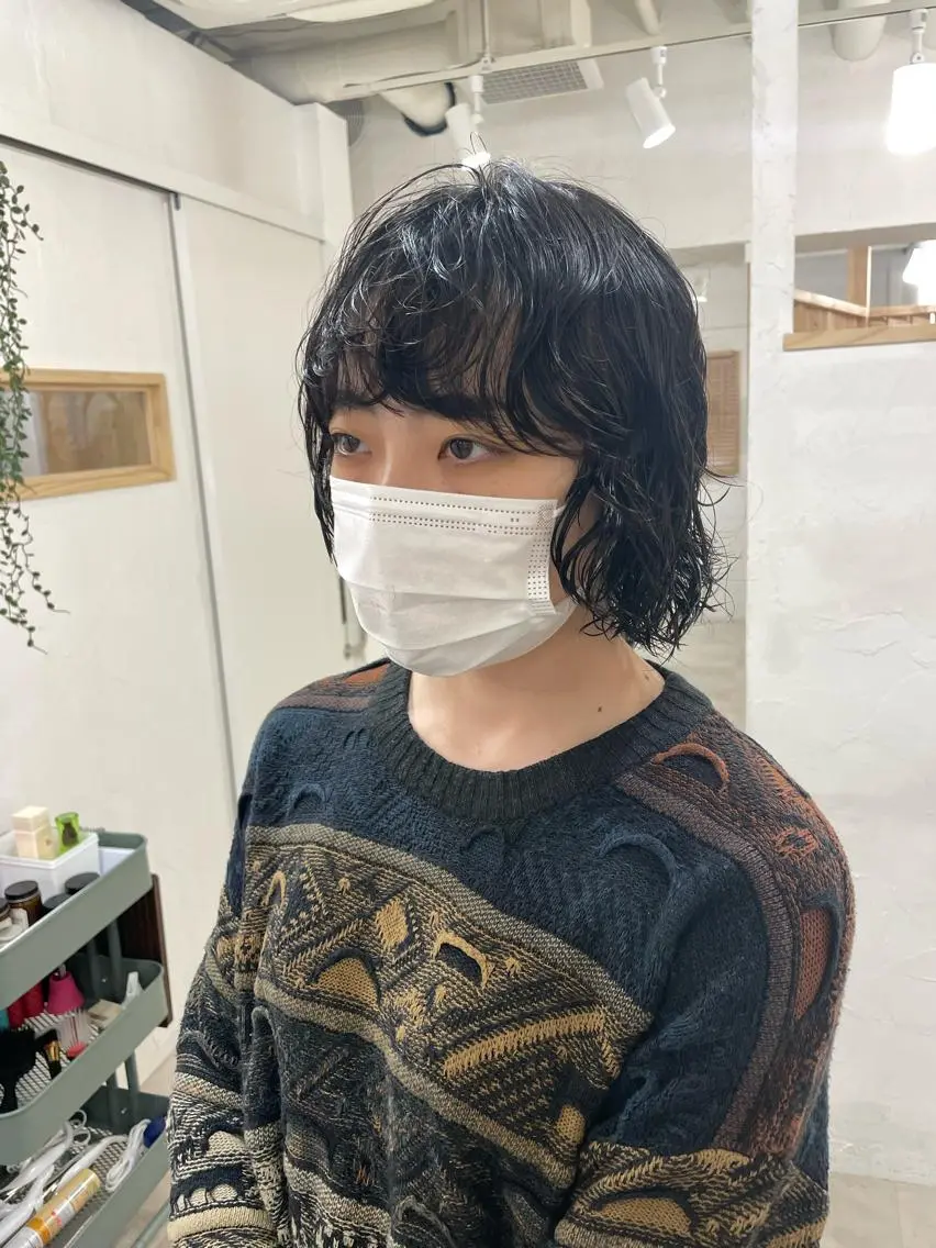 ショート パーマ 切りっぱなしボブ ボブ ハイライト ショートヘア ウルフカット 髪質改善 縮毛矯正/ レイヤー/銀座/本木のヘアスタイル