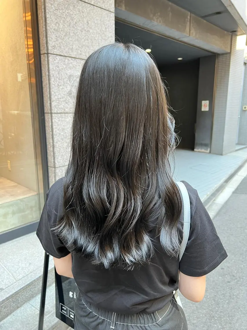 ロング カラー THINK SHOP sakiのヘアスタイル