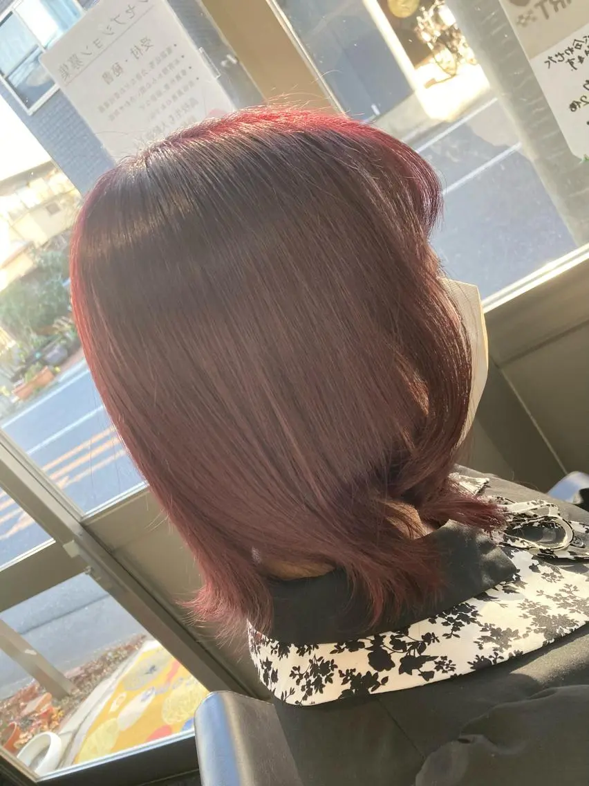 ミディアム カラー 田牧 みゆきのヘアスタイル