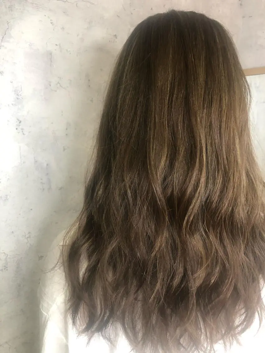 ロング ヘアカラー 🦄艶カラー×韓国 NANA💎🐬のヘアスタイル