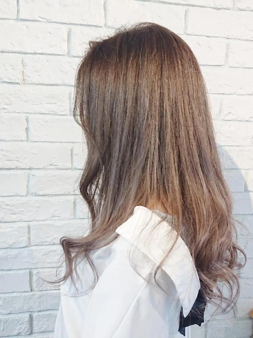 ロング カット ヘアカラー 田坂 真弓のヘアスタイル