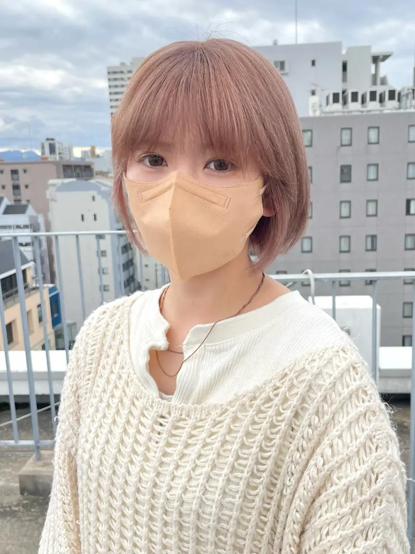 ショート カラー ピンクカラー SHOTO ハイトー ン/ブロンドカラーのヘアスタイル