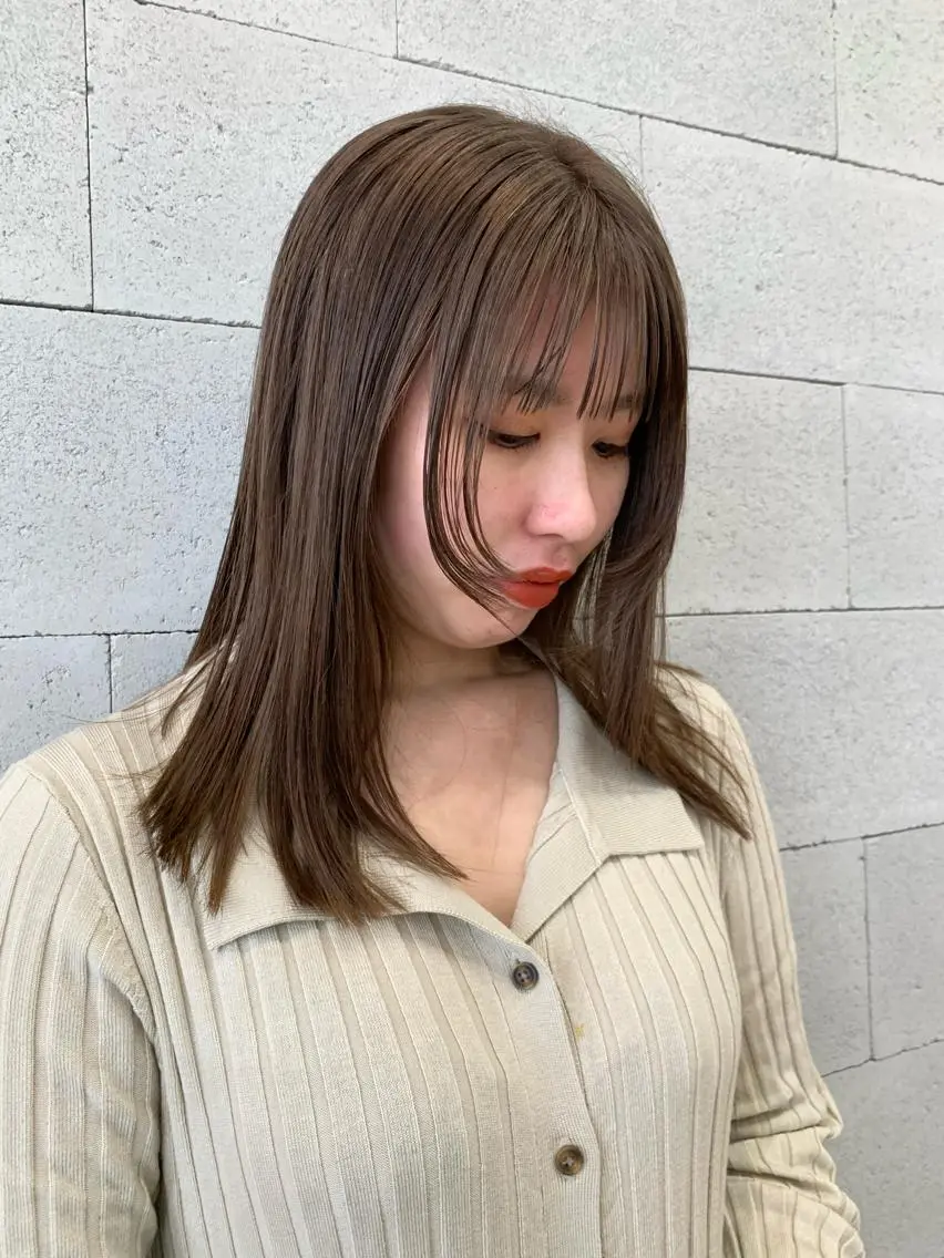 ロング 顔まわりレイヤー レイヤーカット カワサキ マホのヘアスタイル