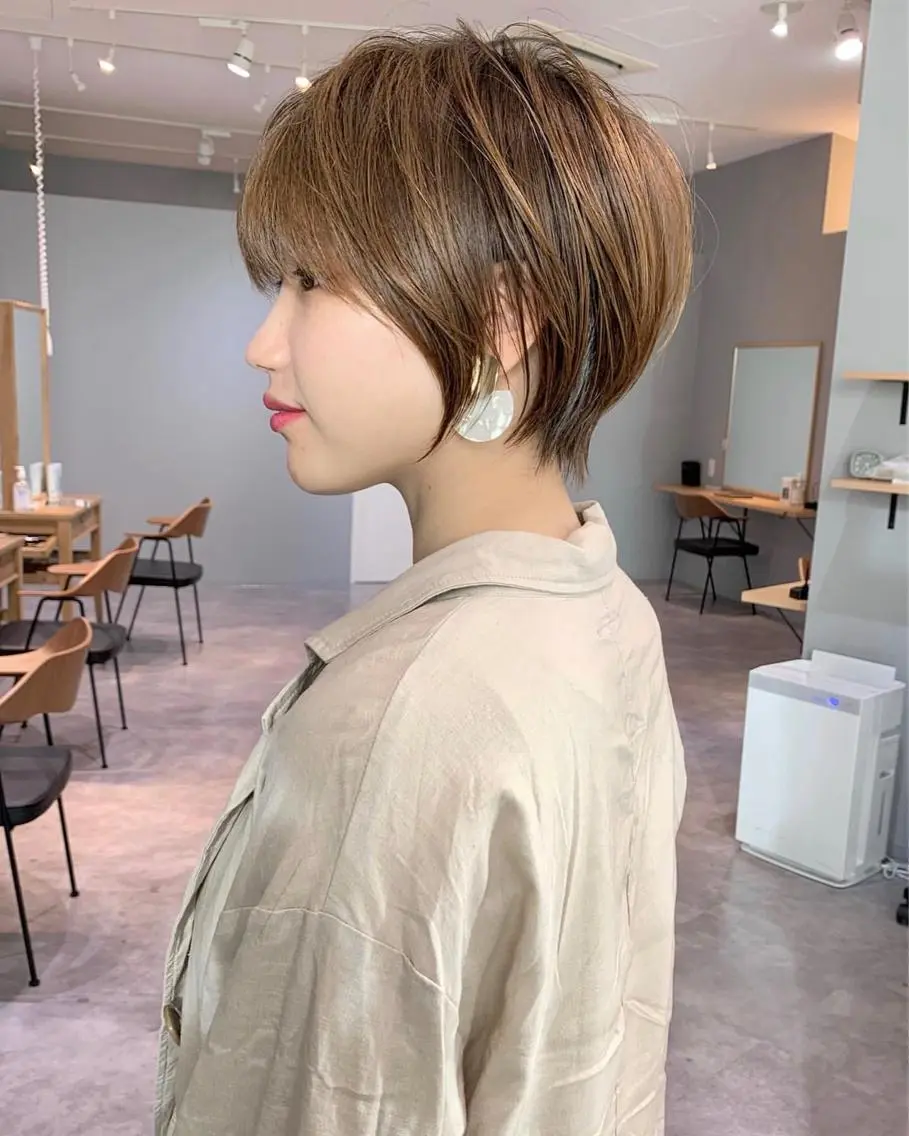 ショート 波巻きスパイラル 河原崎　基のヘアスタイル