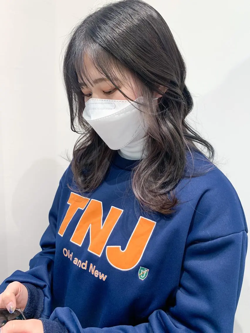 セミロング カラー ヘアアレンジ ヘアカラー トリートメント yuka .のヘアスタイル