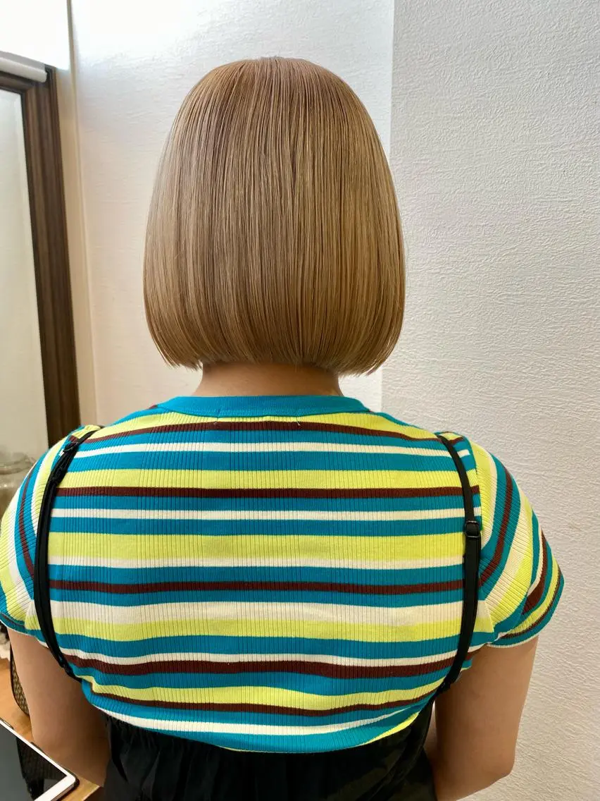 カラー カット ヘアカラー トリートメント 顔周り/ブリーチなし /縮毛矯正🫧伊勢のヘアスタイル
