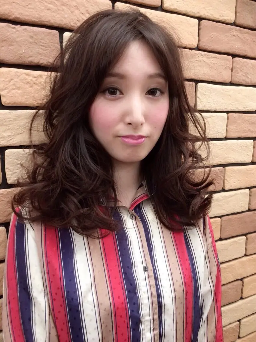 セミロング カラー パーマ カット ヘアカラー 畠山 雄大のヘアスタイル