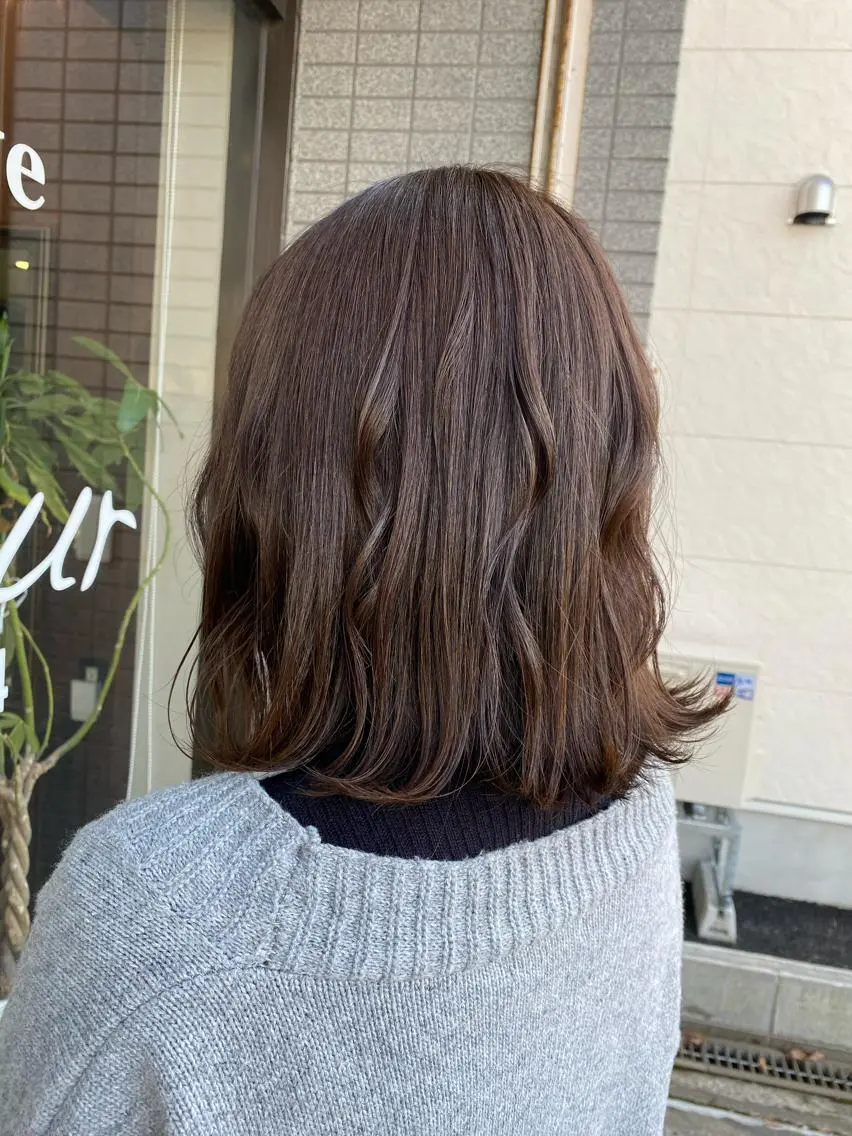 ミディアム 立野 希沙のヘアスタイル