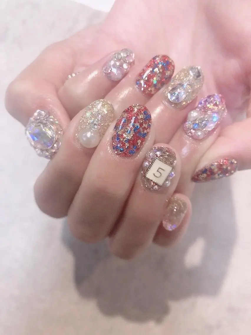 ネイル キラキラネイル ハンドネイル ハンドケア FASTNAIL PLUS 新宿店のネイルデザイン