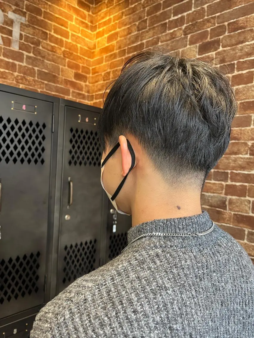 ショート カラー パーマ ヘアアレンジ メンズ キッズ ネイル マツエク・マツパ アイブロウ メンズブリーチ メンズハイライト メンズインナーカラー メンズ韓国風 ブリーチ 久木原 ゆりのヘアスタイル