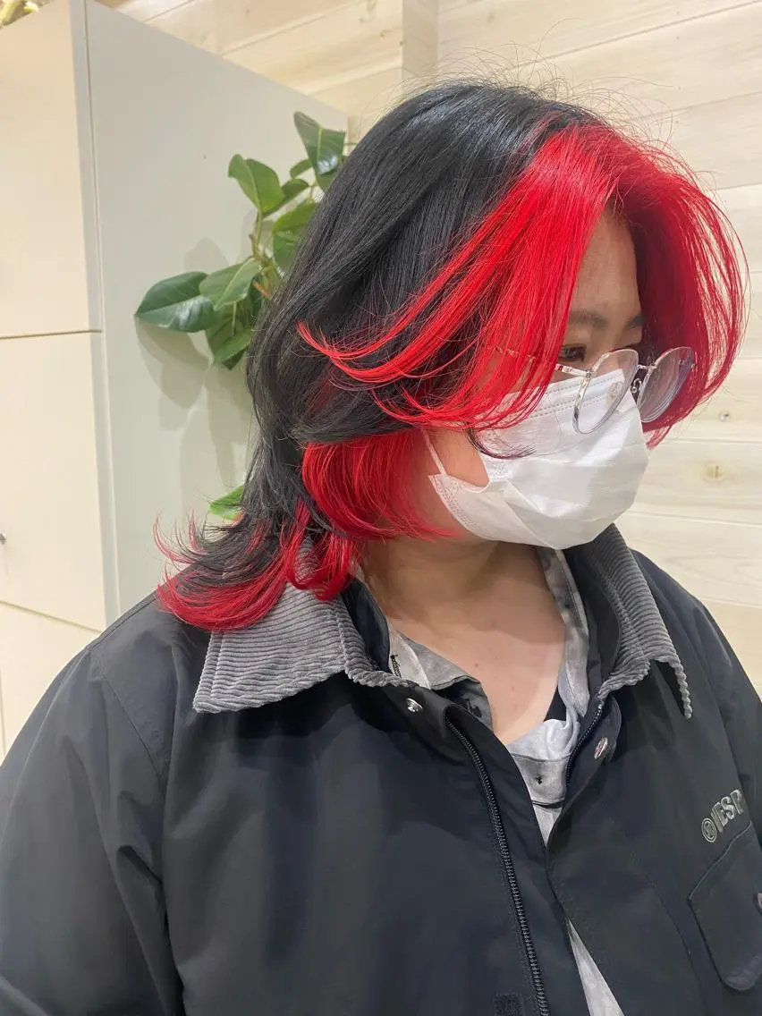 ミディアム カラー ミストバング フェイスフレーミング レッドカラー 韓国ヘア/艶カラー minamiのヘアスタイル