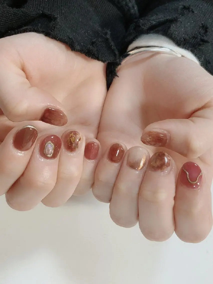 ネイル ニュアンスネイル ･:*+.✳︎˚✧₊ MAKI NAILのネイルデザイン