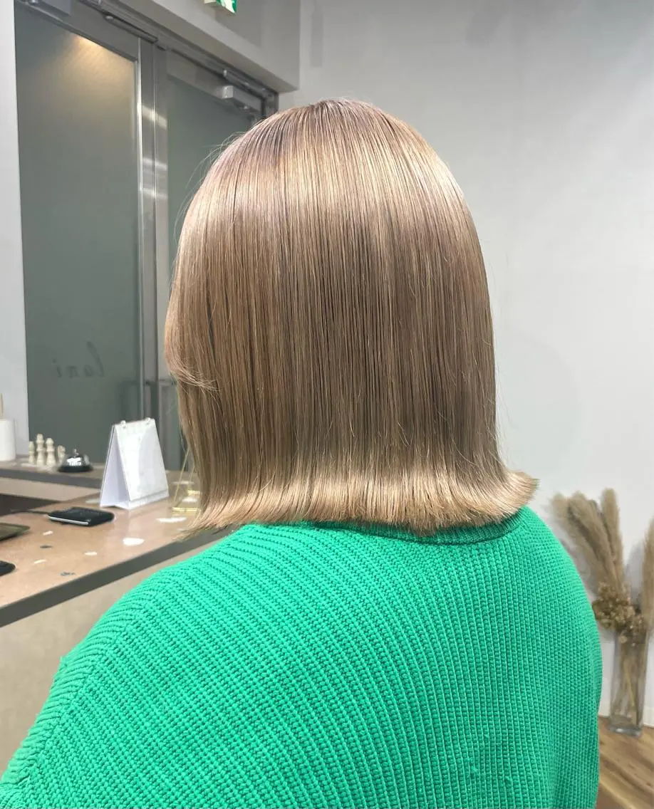 ミディアム ヘアカラー トリートメント SHOTO ハイトー ン/ブロンドカラーのヘアスタイル