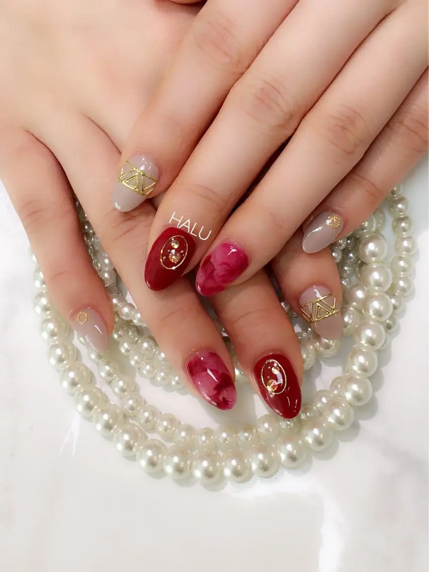 ネイル ニュアンスネイル HALU ハルのネイルデザイン
