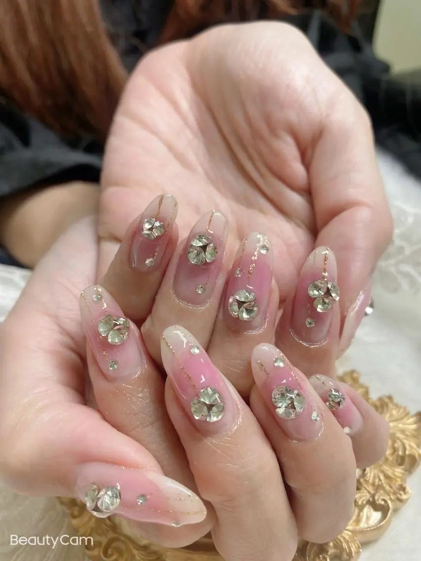 ネイル ハンドネイル Max nail&eyeのネイルデザイン