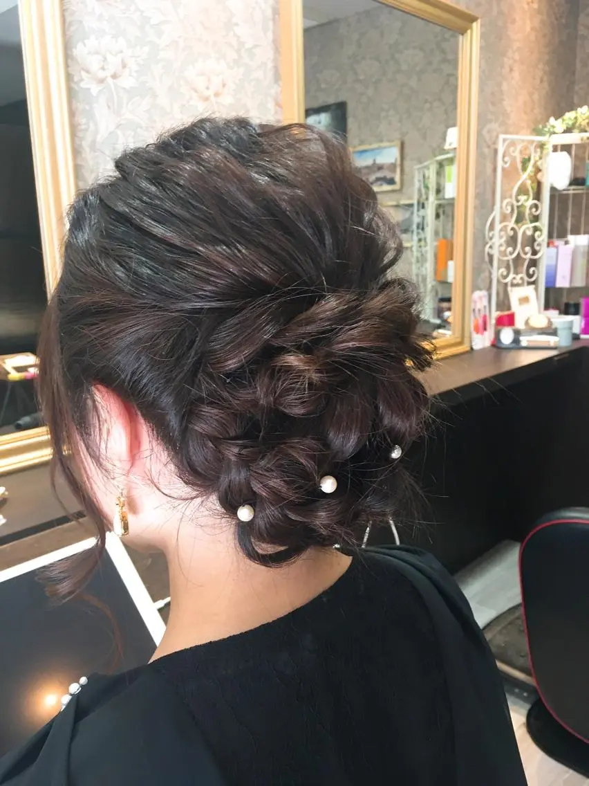 セミロング ヘアアレンジ 鈴木 麻希のヘアスタイル