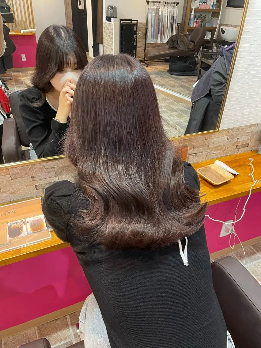 ロング カラー ブラウンカラー ラベンダーカラー ヘアカラー トリートメント YUI/ ブリーチカラー🌷のヘアスタイル