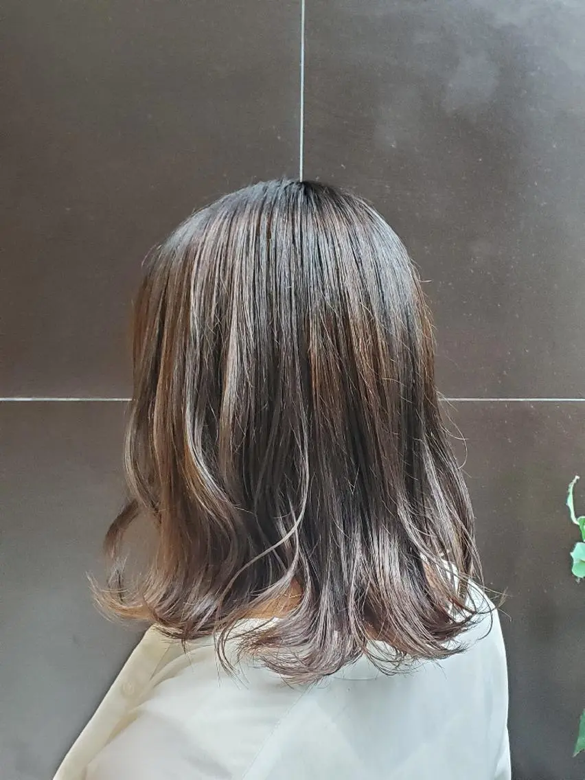 ミディアム カラー ヘアアレンジ オリーブカラー 💫似合わせカット 💫かずはのヘアスタイル