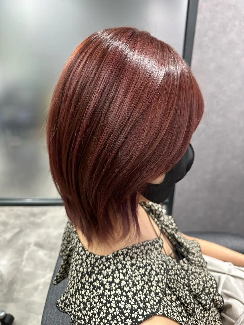 ミディアム ハイライト トリートメント カット ヘッドスパ 岩崎 恵実のヘアスタイル