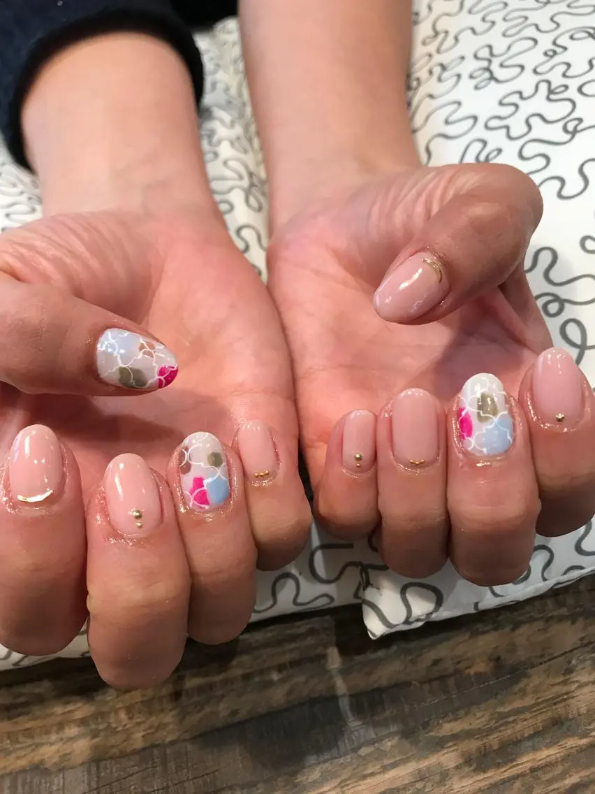 ネイル ハンドネイル 佐藤  悠子のネイルデザイン