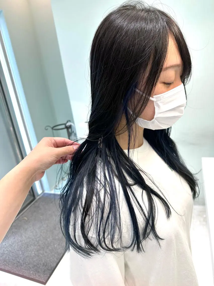 ロング カラー ヘアカラー トリートメント 中川 茜里のヘアスタイル