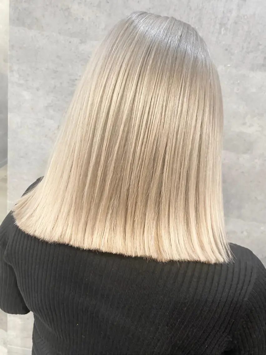 ミディアム カラー パーマ ヘアアレンジ ネイル マツエク・マツパ アイブロウ 眉カラー ヘアカラー トリートメント 井上 一平のヘアスタイル