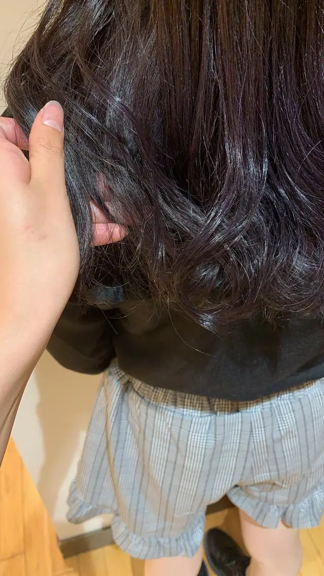 ロング カラー 齊藤 衣梨佳のヘアスタイル