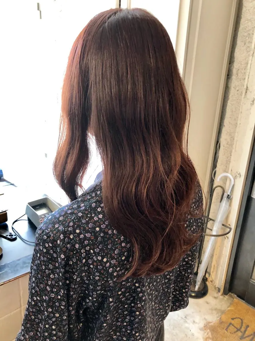 ロング カラー shinka omotesandoのヘアスタイル