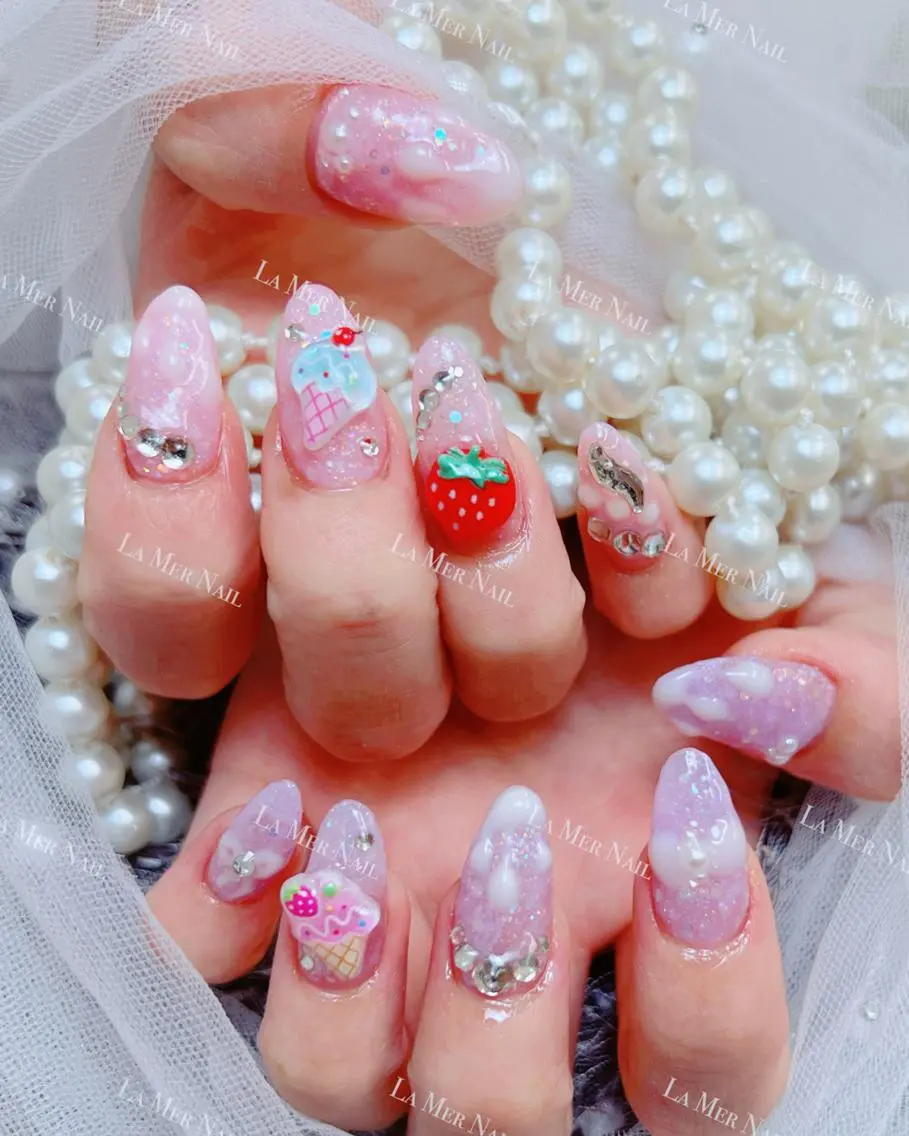 ネイル 🌻 Momoko_のネイルデザイン