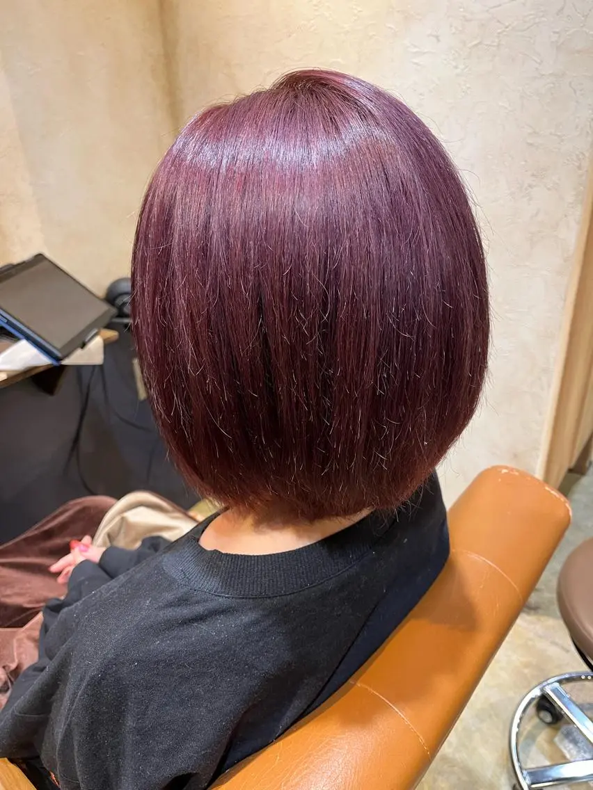 ショート カラー ダブルカラー KAWABATA NORIEのヘアスタイル