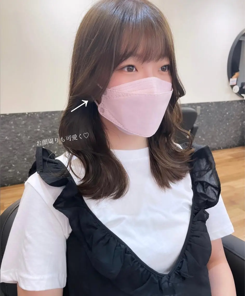 ミディアム カット ヘアカラー トリートメント レイヤーカット、 大人可愛い　中村美羅のヘアスタイル
