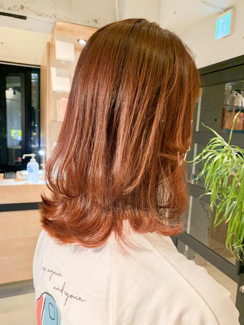 ミディアム カラー ヘアアレンジ ヘアカラー トリートメント yuka .のヘアスタイル