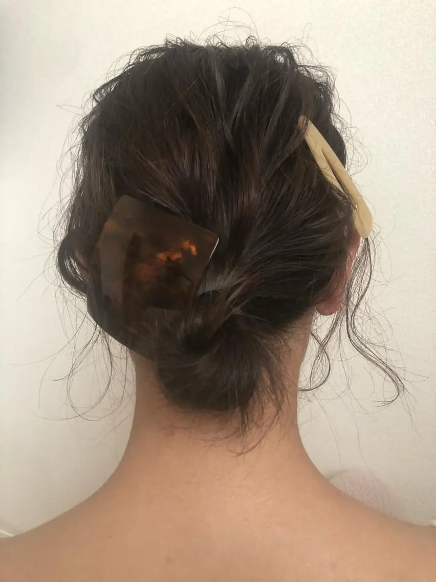 ミディアム カラー ヘアアレンジ 大人girly🛋️ 🤍yukakoのヘアスタイル