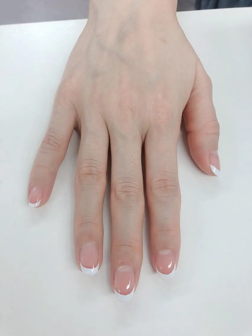 ネイル アートネイル クリアネイル フレンチネイル ハンドネイル ハンドケア ♡Bivi♡自爪に 優しいネイルサロンのネイルデザイン