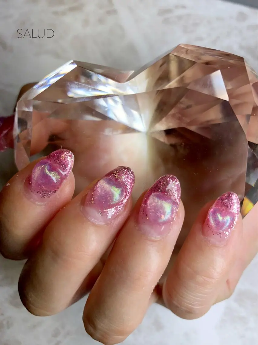 ネイル ストーンネイル ハンドネイル Nail Salon SALUDのネイルデザイン