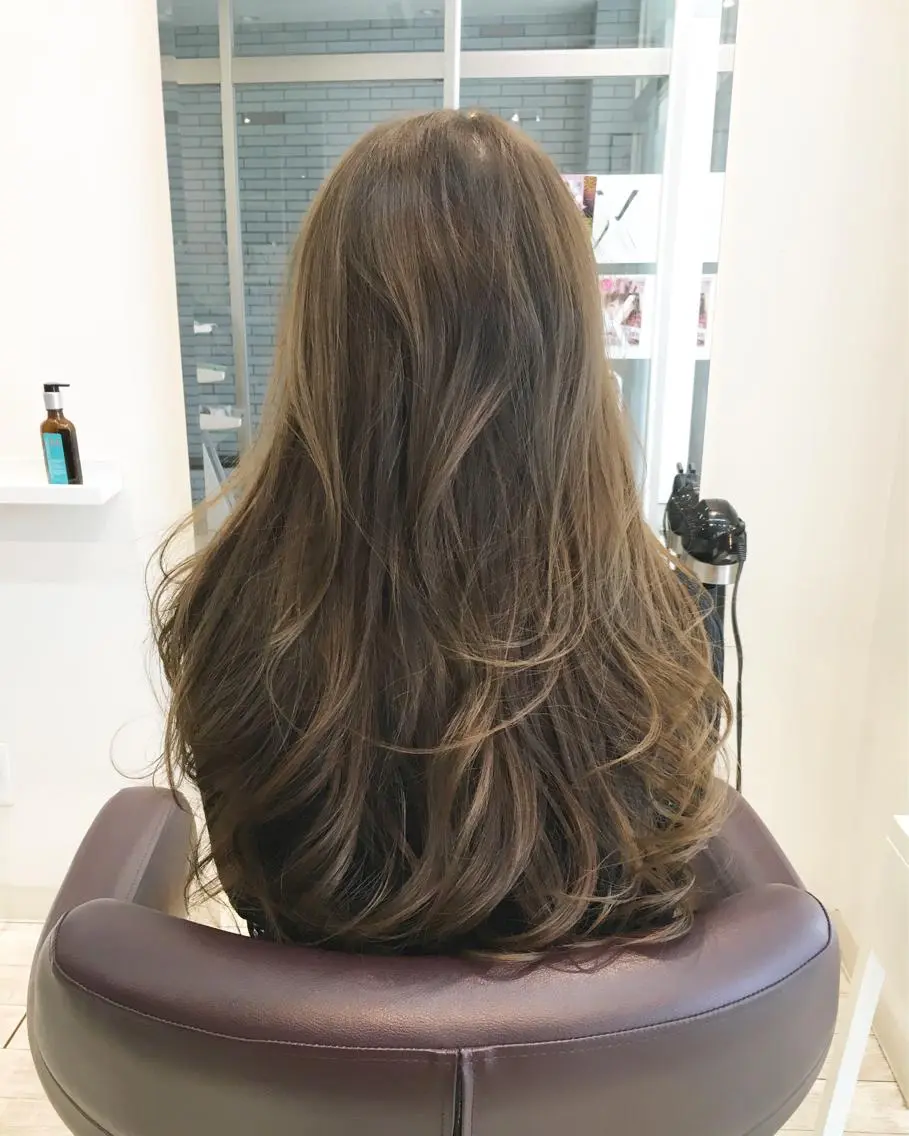 ロング カラー アッシュ ロング 中村 よしひでのヘアスタイル