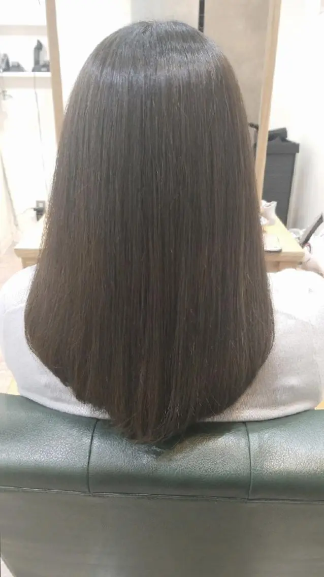 ロング 縮毛矯正 すずき えりのヘアスタイル